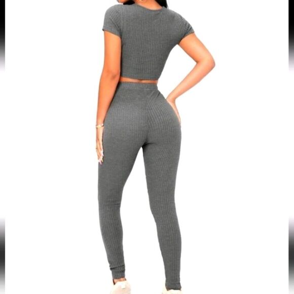 Ladies, two-piece waffle knit pant set sz Small Petite - Picture 3 of 4